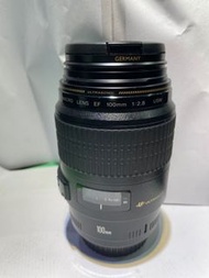 Canon EF 100mm F2.8 USM