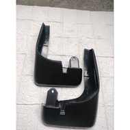 mud guard depan plastik karet penahan lumpur depan spakbor depan Avanza Xenia vvti 2006 2007 2008 20