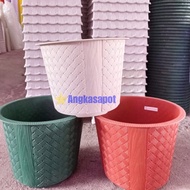25 cm Woven Flower Pot