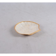 /CAPIZ SHELL PLATE / dinner plate decorative plate