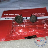 Dream suction and exhaust valve 147A1-GN5-911