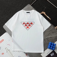 PRADA T-Shirt Uniseks Bercorak Lengan Pendek T-Shirt Lengan Pendek Atasan Pasangan T-Shirt Gaya Sele