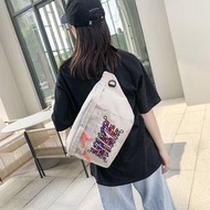 Nike大容量腰包