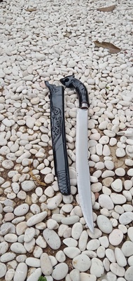 golok sembelih ukiran singa warna hitam