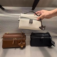 Retro structured boxy handbag for women | Multi-functional shoulder bag