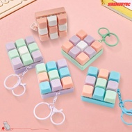 SIRENU8Y0C Keyboard Games Keychain, Anti Stress Finger DIY Button Keycap 9 Keyboard Key Toy, Gift St