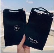 現貨 CHANEL Beauty贈品最新2024收納包日本專櫃 限定 手機袋護照套散子包卡holder卡包小費包男裝女裝