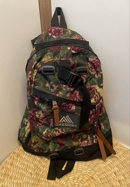 Gregory  16L綠花書包