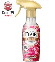 CHAI XỊT THƠM LÀM PHẲNG QUẦN ÁO HƯƠNG HOA FLAIR (CHAI 270ML) - HÀNG NHẬT NỘI ĐỊA
