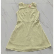 YELLOW CONCEPT VA DRESS SIZE S LD 88-90CM