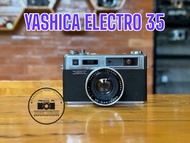 YASHICA ELECTRO 35 YASHINON-DX 45MM.F1.7