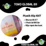 Plastic Clip 10X7