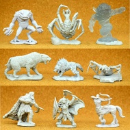 Dungeons and Dragons DND Board Game Running Team Model Air Elements Rotten Meat Reptiles Phase Spide