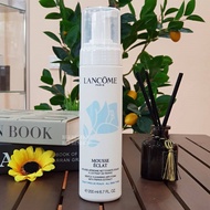 Lancome Mousse Eclat Gentle Cleansing Airy-Foam With Papaya Extract 200ml โฟมล้างหน้าสำหรับทุกสภาพผิ