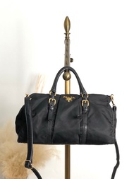 【日本直送 VintageShop solo 中古包】PRADA 經典黑色尼龍手提包 logo 標誌 vintage vintage 復古 5mnxkv
