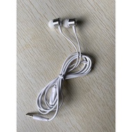 [READY STOCK & LOCAL SELLER] RZ18, 3.5mm Wired Earphone, White