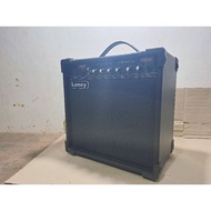 Guitar Amplifier / Guitar Amplifier 8" Inch Black With Distortion.