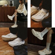 Hoka One One Mule拖鞋
