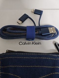 Calvin Klein 3合1 USB充電線