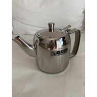 Zebra Teapot Kettle Handle With Stainless Steel Strainer Brand 1.0 L.