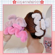 Super sized autumn and winter plush hair clip with cloud hair clip, dopamine sweetness, back of the 