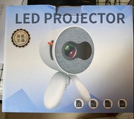 yg220 led projector 迷你投影機