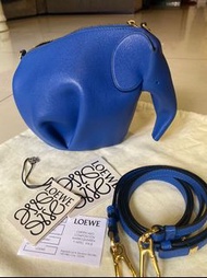 (極新) LOEWE 經典款大象斜背包 寶藍限量色