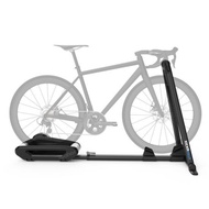 Wahoo รุ่น KICKR Rollerเทรนเนอร์แบบลูกกลิ้ง มีตัวยึดล้อหน้า