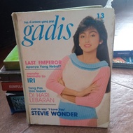 MAJALAH GADIS TAHUN 1988