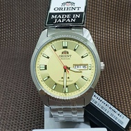 Orient SAB0C002C8 Old School Classic Automatic Stainless Steel Analog Men Watch