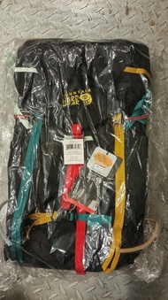 Mountain Hardwear 35 L背包 (M/L size)全新