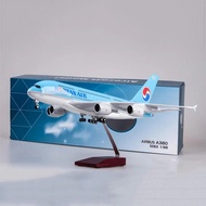 Korean Airbus A380 aircraft model with wheels size 47cm no led MB47101