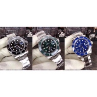 Sale Luxury watch Rolex submariner .
