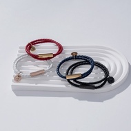 【客製化刻字】星座圓牌真皮手環 皮革編織 情人 閨蜜手環 | 四色