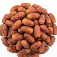 Fresh & Natural Deglet Nour Kurma Tangkai Segar 500g Dates Selection from Tunisia & Algeria