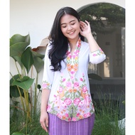 【READY STOCK】Baju Kebaya Nyonya Putih Sulam Burung Merak (lengan 3 suku) Kain Jersey Elastic Tiada B