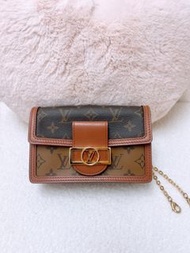 (尖沙咀門市💖) Lv dauphine woc wallet on chain