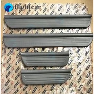 Mitsubishi Lancer pizza itlog 93-02 REAR step / door sill scuff plate trim