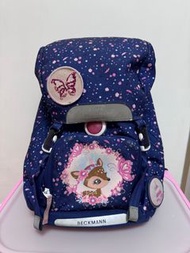 Beckmann backpack with rain cover  兒童護脊書包 22L 連雨笠