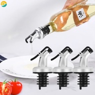 1Pc Oil Bottle Stopper Cap Dispenser Sprayer Lock Wine Pourer Sauce Nozzle Liquor Leak-Proof Plug Bottle Stopper Kitchen Tool