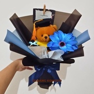 Sano Bucket Boneka Kelulusan Cowok Hadiah Wisuda Cewek Buket Bunga