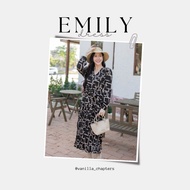 emily dress (vanilla_chapters)