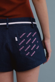 (Pre-order 7 วัน) WL Short Pants Jeans (limited) - กางเกงยีนส์ขาสั้นปักชื่อแบรนด์ SASIWAN