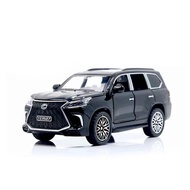 Diecast Lexus LX 570 Miniatur Mobil SUV Skala 1:36 Pajangan Meja Mainan Kado Anak