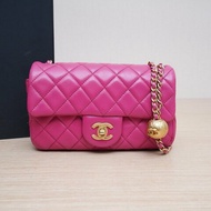 CHANEL CF口蓋包大Mini20玫紅羊皮30開金扣金球調節扣肩帶肩背包