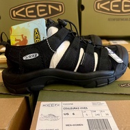 KEEN NEWPORT H2 "TRIPLE BLACK"sandals, Beach hoes, Wing hoes