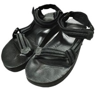 EOTOTO x SUICOKE 特別訂製 Concho 搭扣涼鞋，27cm 碼，灰/黑，SASQUATCHfabrix 布料。運動/戶外鞋 [二手] [EOTOTO x SUICOKE]