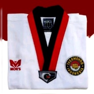 BAJU SERAGAM TAEKWONDO MOKS/DOBOK POOM PEMULA MOKS KERAH HITAM MERAH - LUX MN