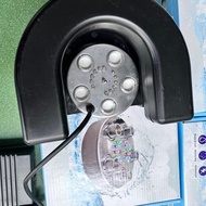 Smoke release light for fish tanks