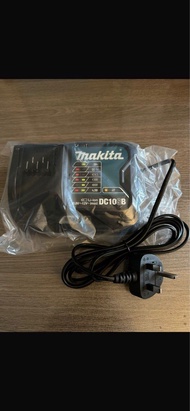 Makita 牧田12v（全新）充電器